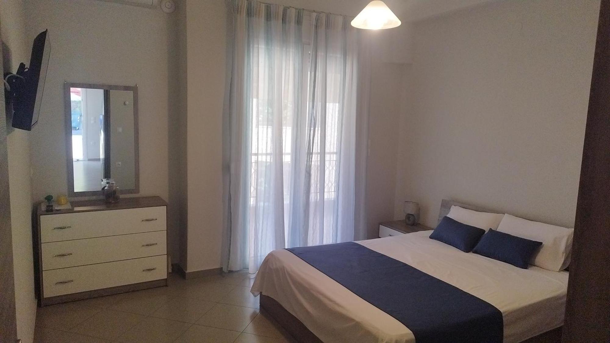 Maria'S Apartment Неос Мармарас Екстериор снимка