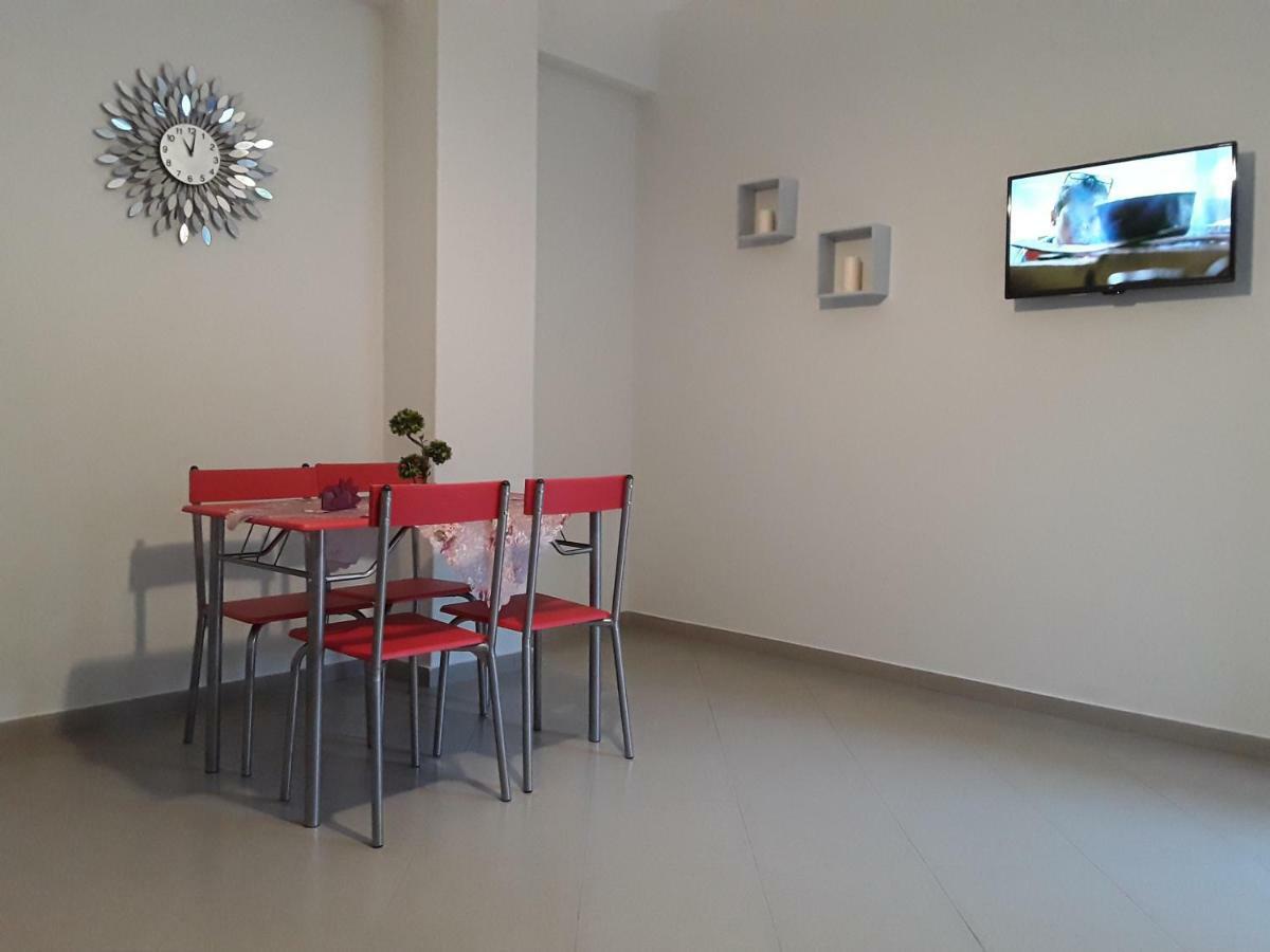 Maria'S Apartment Неос Мармарас Екстериор снимка
